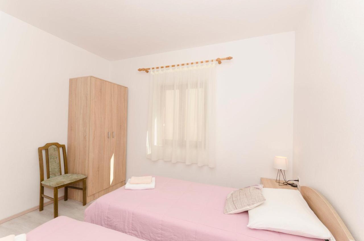 Apartments Silvana スペタル エクステリア 写真