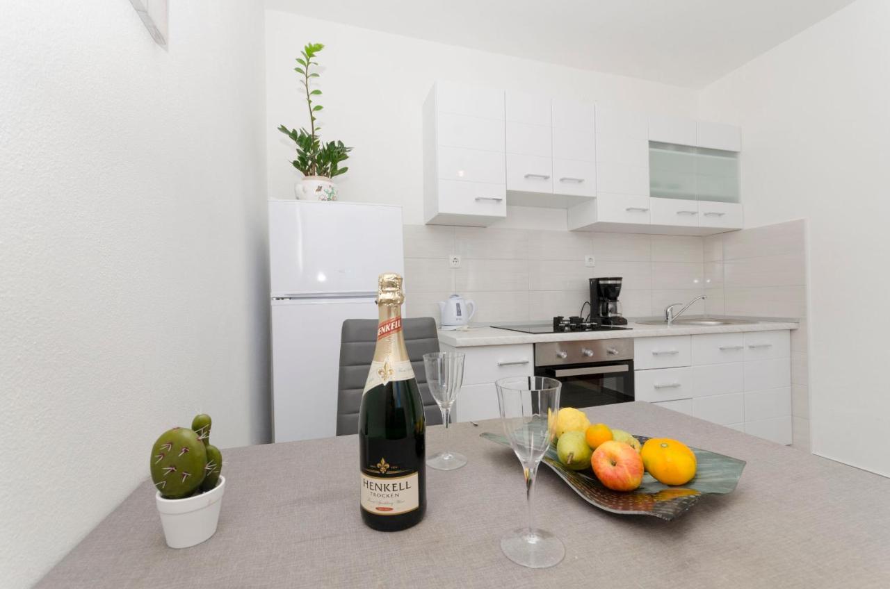 Apartments Silvana スペタル エクステリア 写真